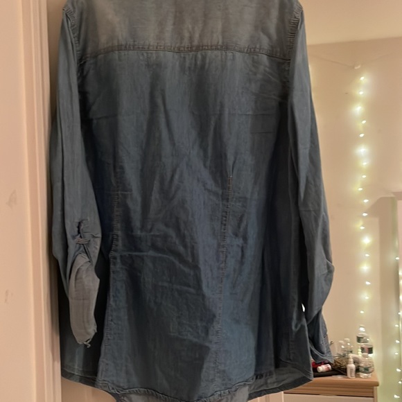 Jean button down - Picture 2 of 2